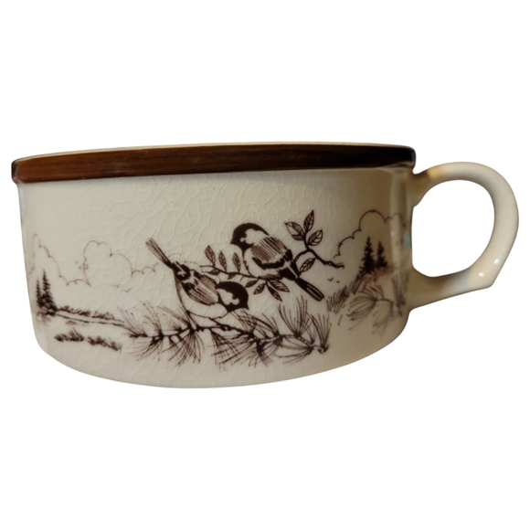 Vtg 80's Down East Crafts Black Cap Chickadee Soup Casserole Cup Bowl Stoneware - Picture 1 of 7